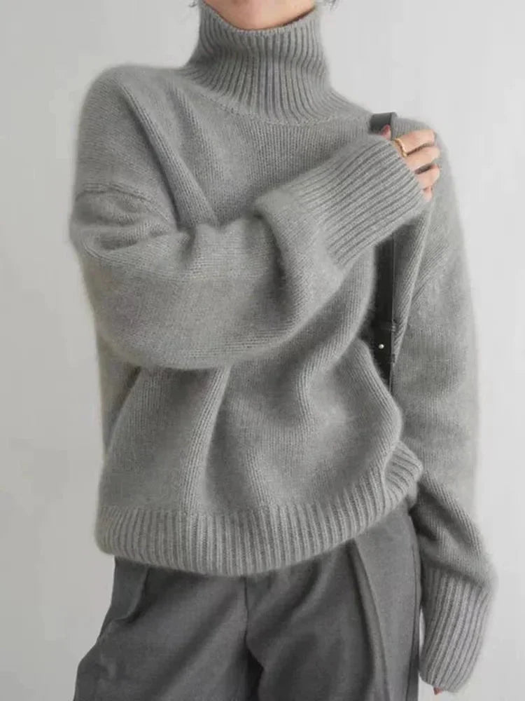 Amaya | Luxe Cashmere Turtleneck Sweater