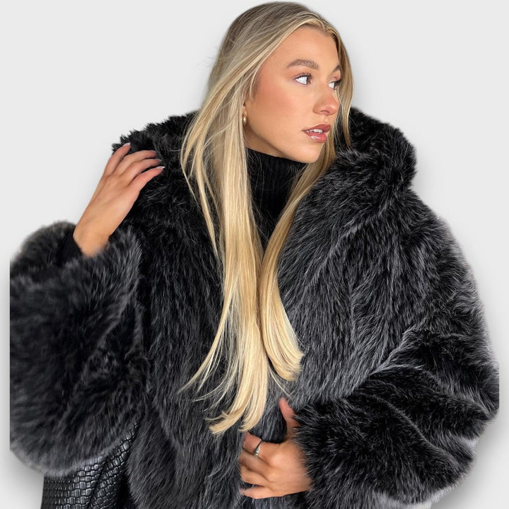 Leyana | Oversized Faux Fur JacketWith Hood In Smoke Gray